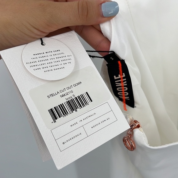 Nookie Stella Cut Out Gown in Ivory Small - Picture 10 of 13